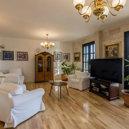 Soul House Pola Apartment Split