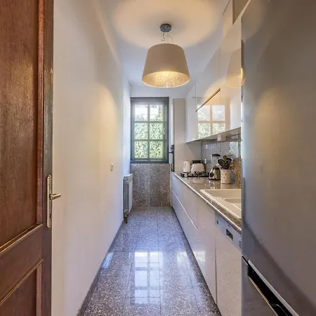 Soul House Pola * スプリト