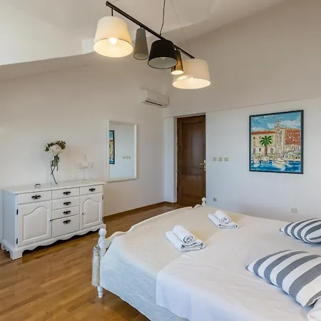 Soul House Pola * Split