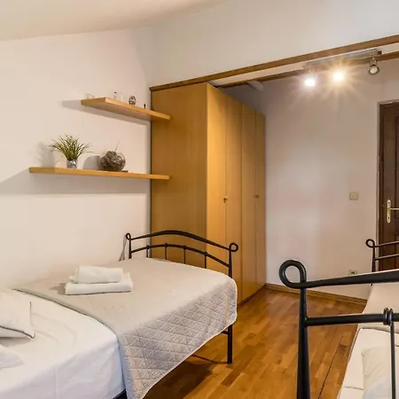 Soul House Pola * Split